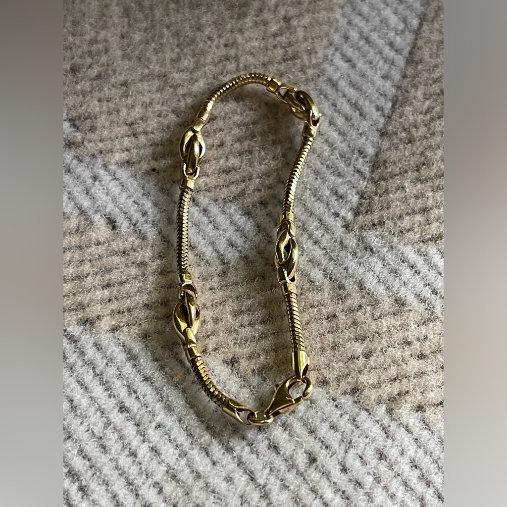 Vintage 14k Solid Gold Bracelet Vintage 14k Solid Gold Bracelet